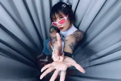 korean-high-angle-photobooth-v0-wx2nvx70ktqd1